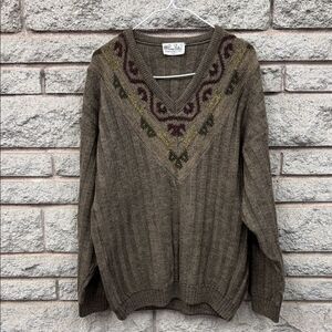 Vintage Earthy V-Neck Sweater with Patterned Detail